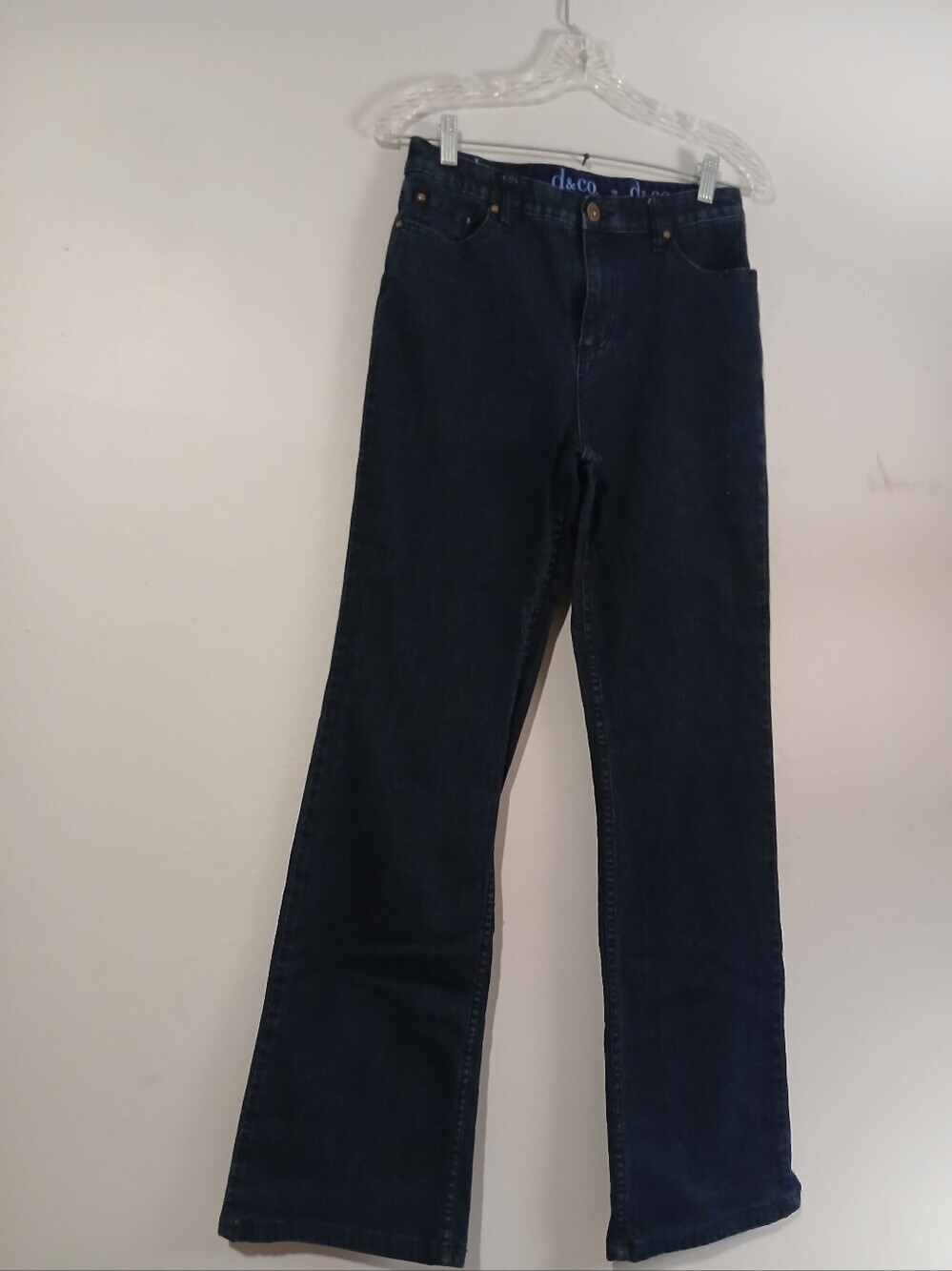 Denim And Co. Ladies Blue Jeans. Size 4 Tall - Picture 2 of 14
